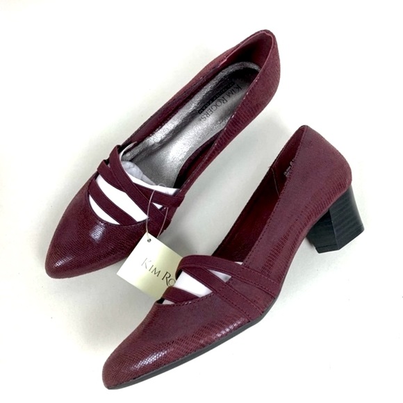 STORAGE Kim Rodger red snakeskin texture Point toe chunky heel pumps Sz 6.5 - Picture 3 of 16